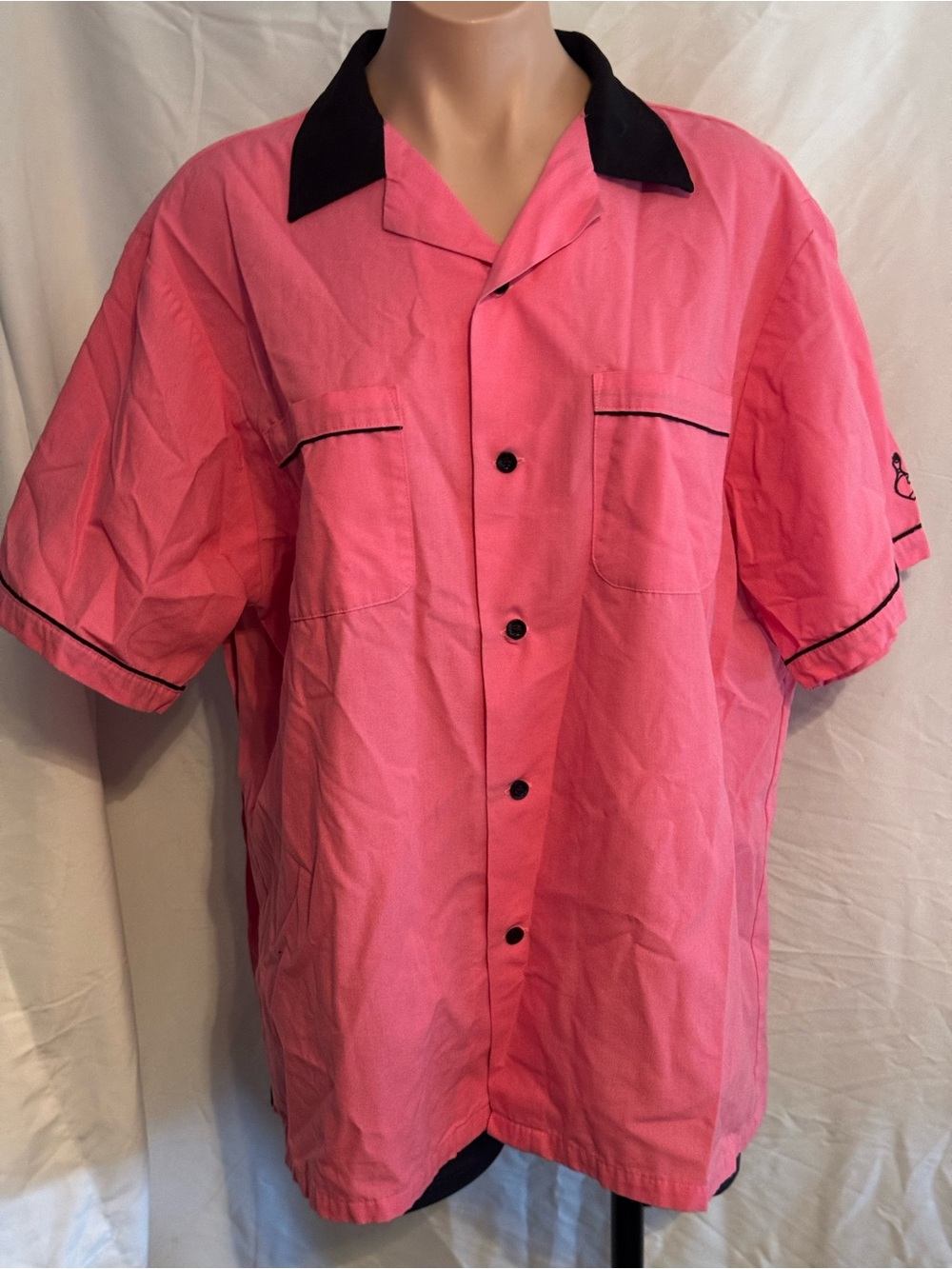 Kitty Kat Club Pink 50’s Style Bowling Shirt with Black Trim - Picture 3 of 7